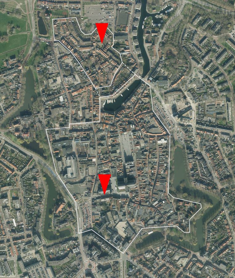 Kaart van de binnenstad met daarop Zusterstraat en Bastion (rode pijlen)